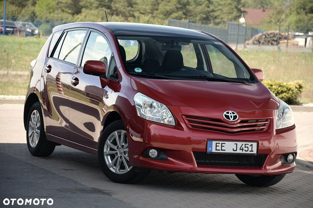 Toyota Verso - 2