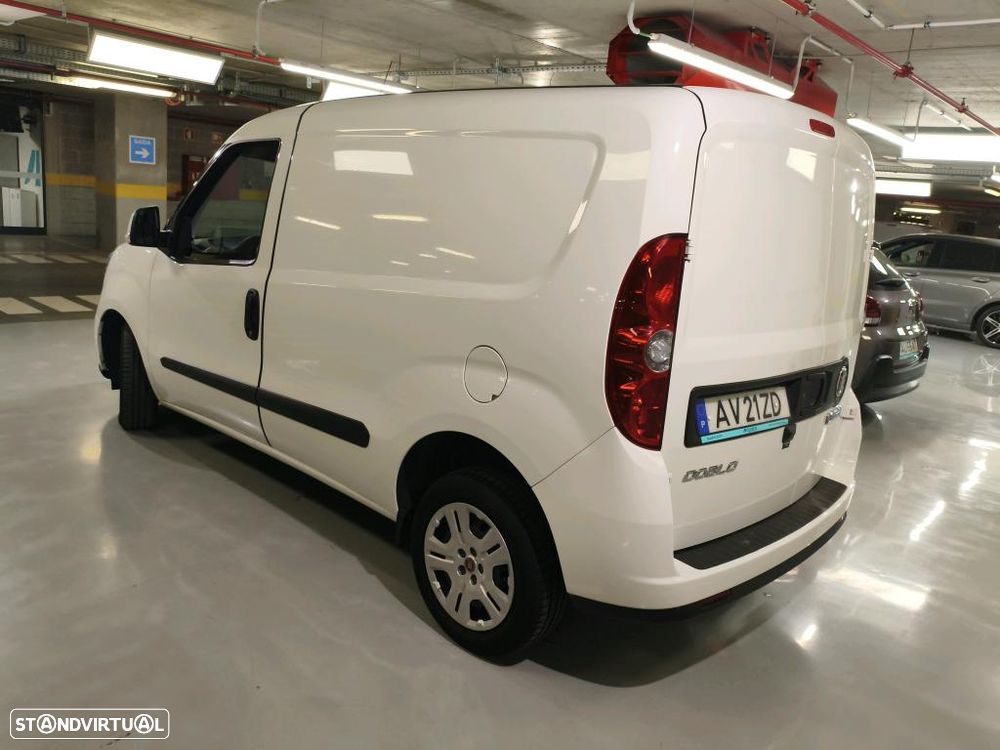 Fiat Doblo Cargo 1.6 MJ SX 3L - 2
