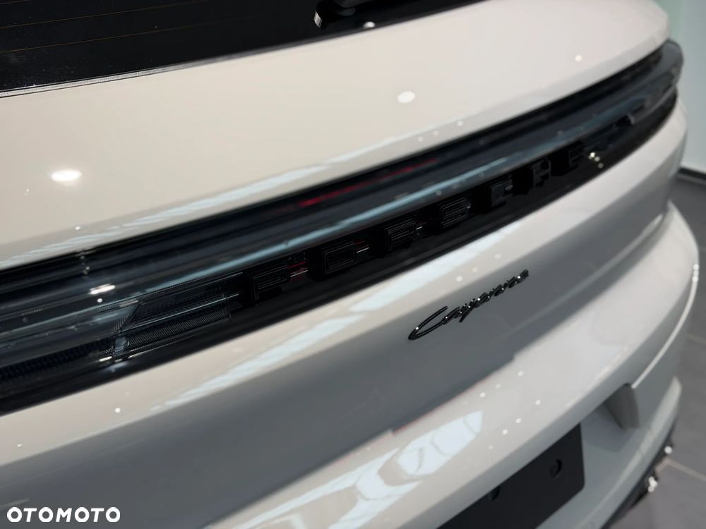 Porsche Cayenne Black Edition - 11