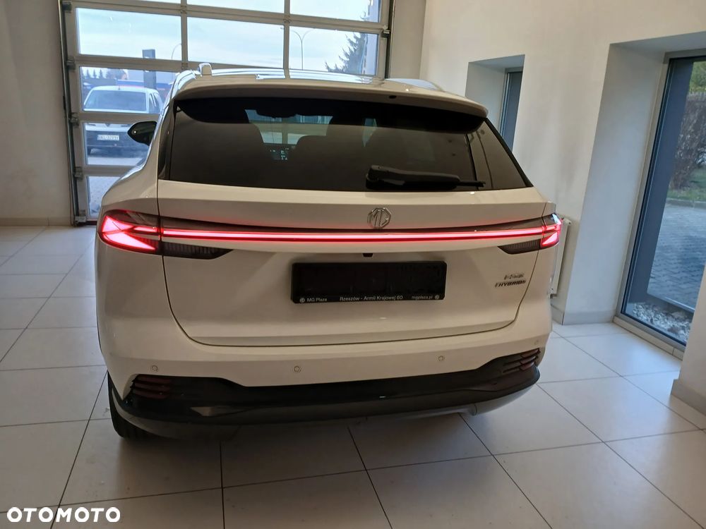 MG HS Hybrid+ - 5