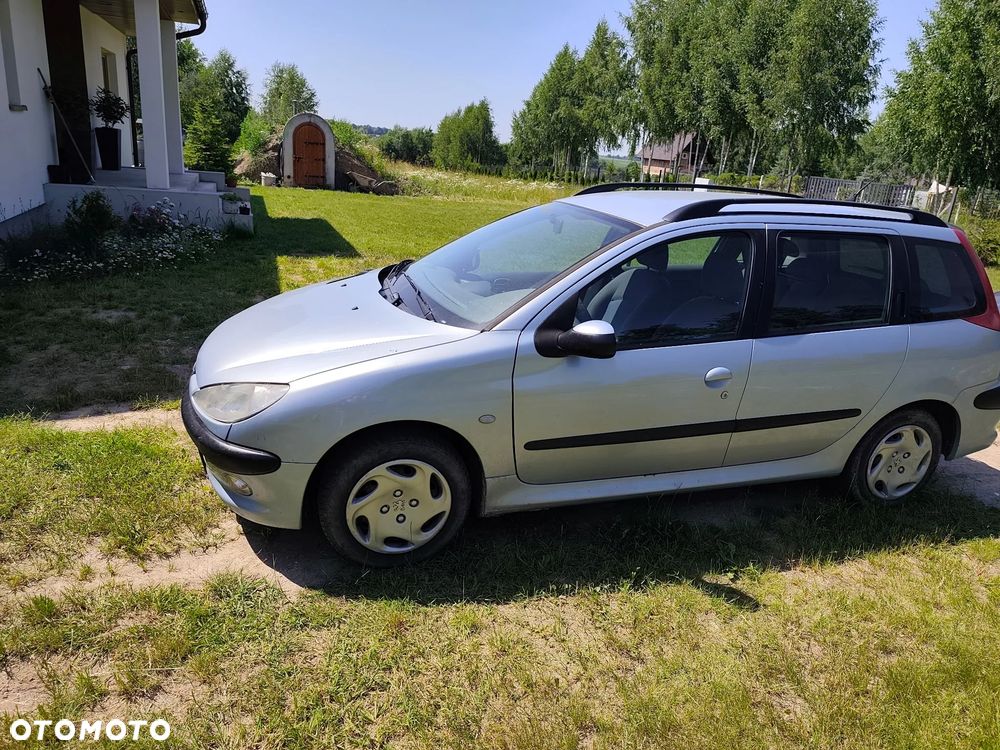 Peugeot 206 1.4 Happy - 1