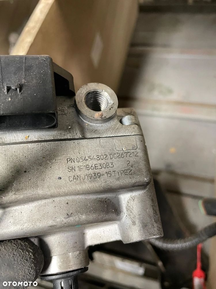 Nastawnik do turbosprężarki VTG DAF LF 05454802 DC267212 - 3
