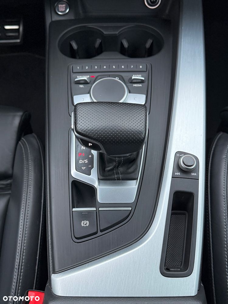 Audi A4 Avant 2.0 TDI Quattro Sport S tronic - 13