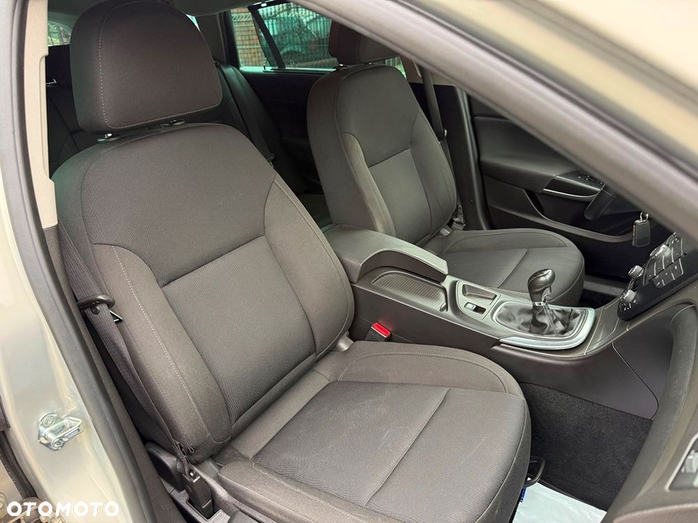 Opel Insignia 1.6 Edition - 24