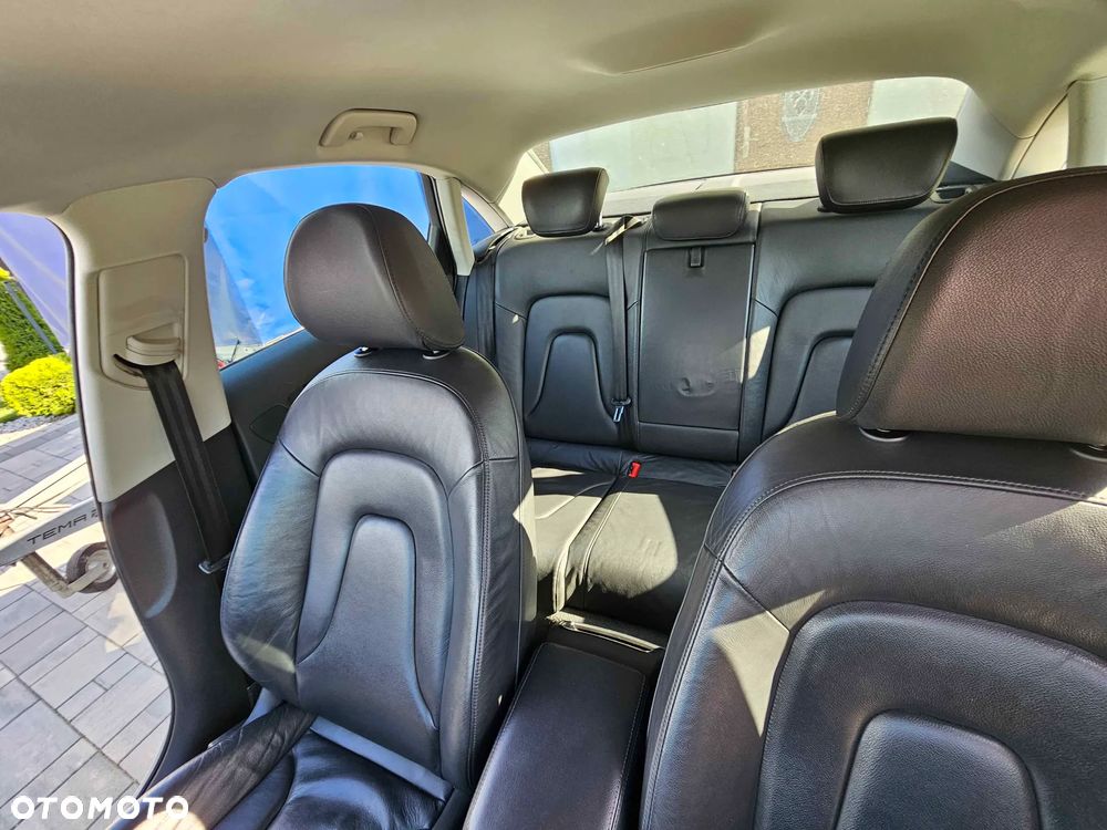 Audi A4 Avant 2.0 TDI - 11