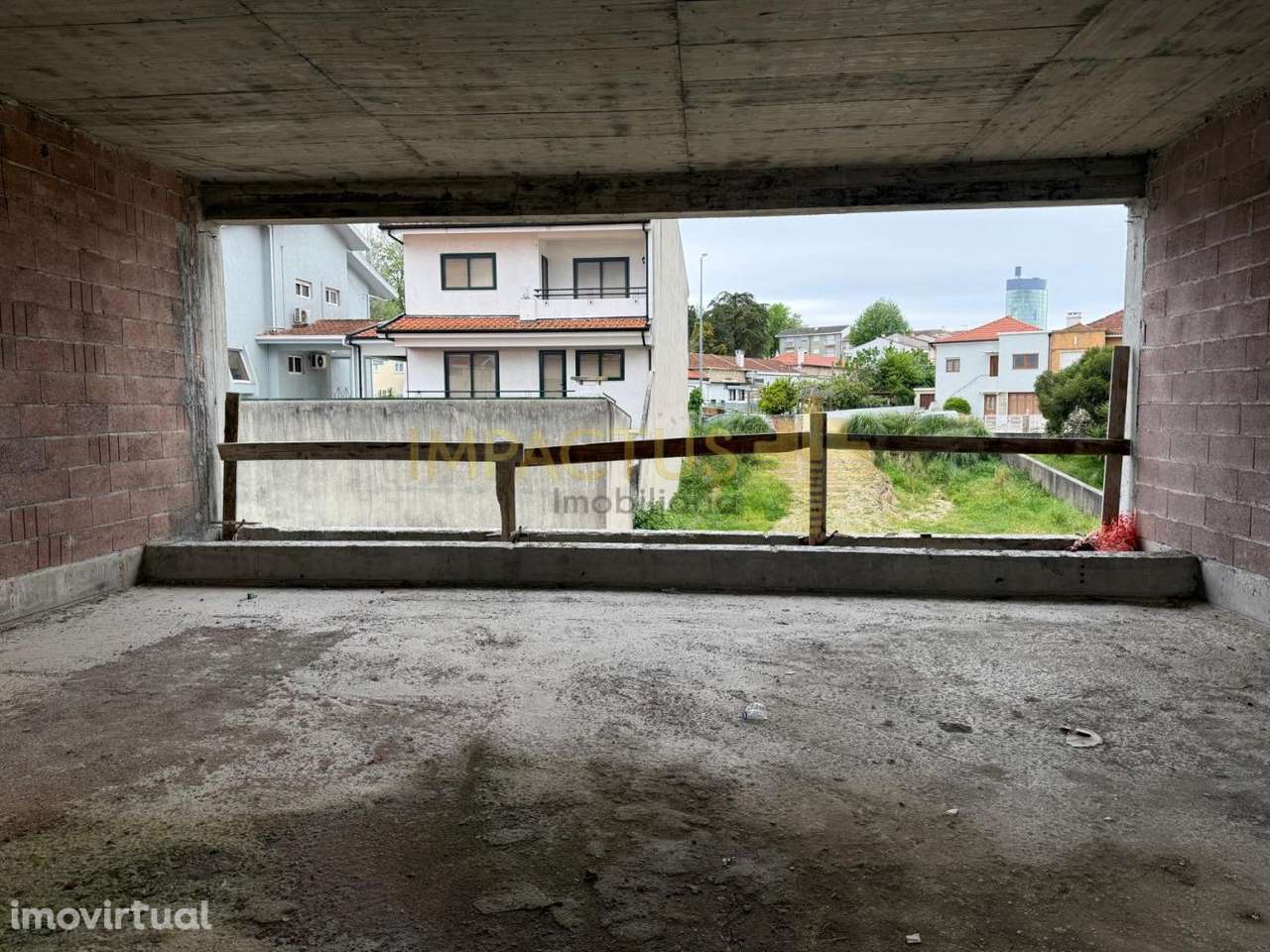 Moradia V3 nos Maninhos - Grande imagem: 3/8