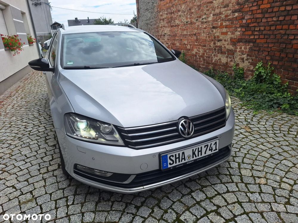 Volkswagen Passat Variant 2.0 Blue TDI DPF Comfortline - 3