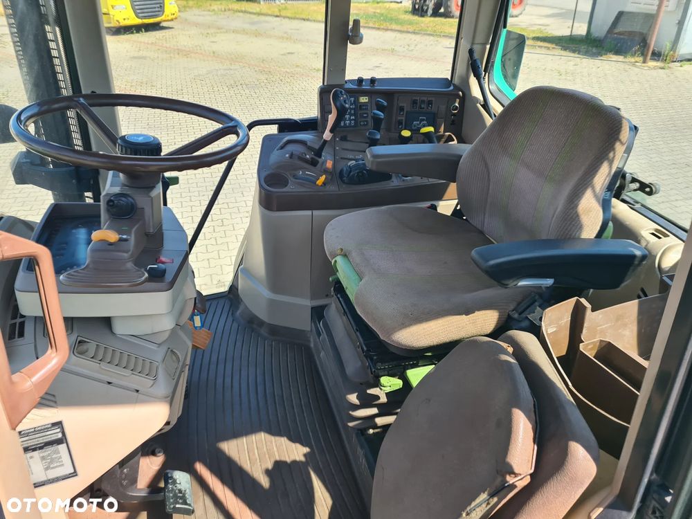 John Deere 6820, TLS - 6