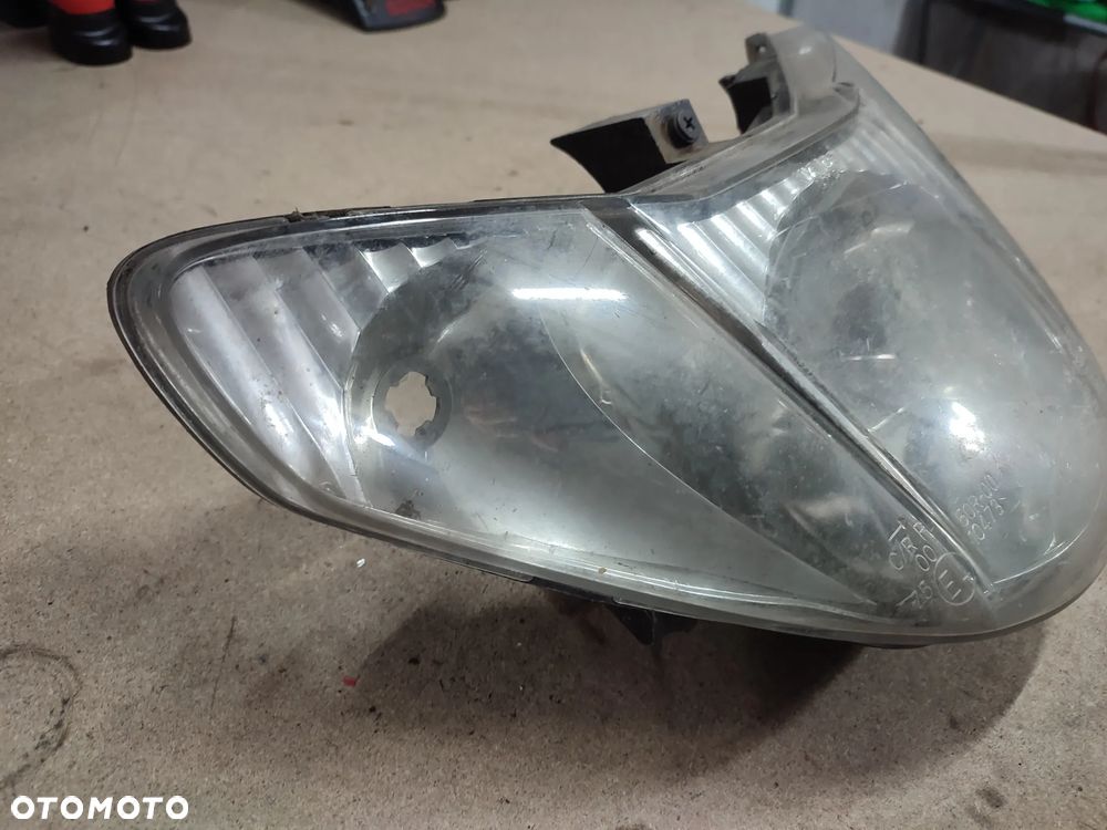 Lampa przód, reflektor Kymco Super 9 - 2