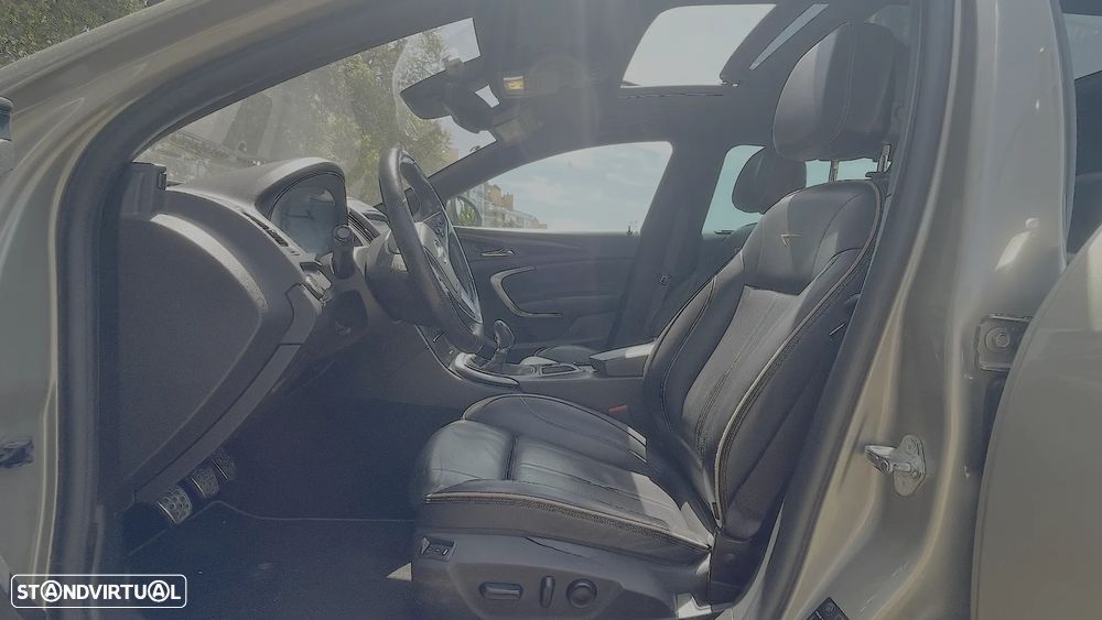 Opel Insignia Country Tourer 2.0 CDTi AWD S/S - 21