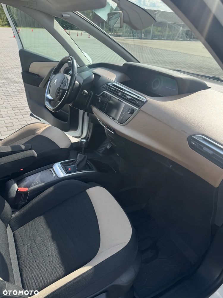 Citroën C4 Picasso - 9