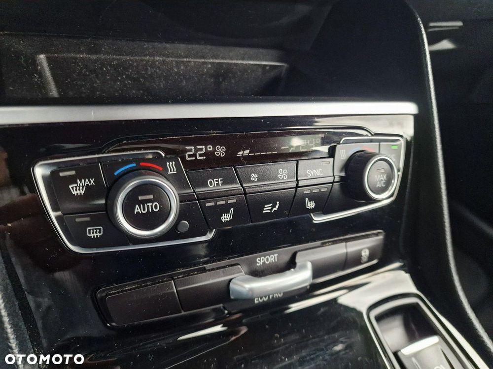 BMW Seria 2 218d Active Tourer - 29