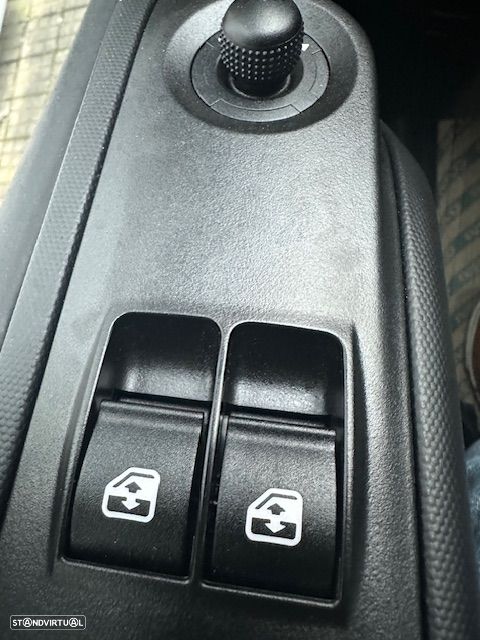 Iveco DAILY 35S16 A8 ( cx. automática) - 10