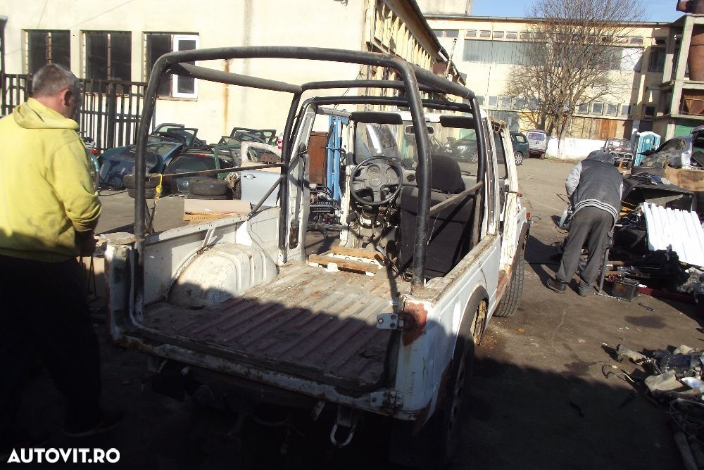 Dezmembrez Suzuki Samurai 1.3 carburatie injectie motor cutie reductor - 3