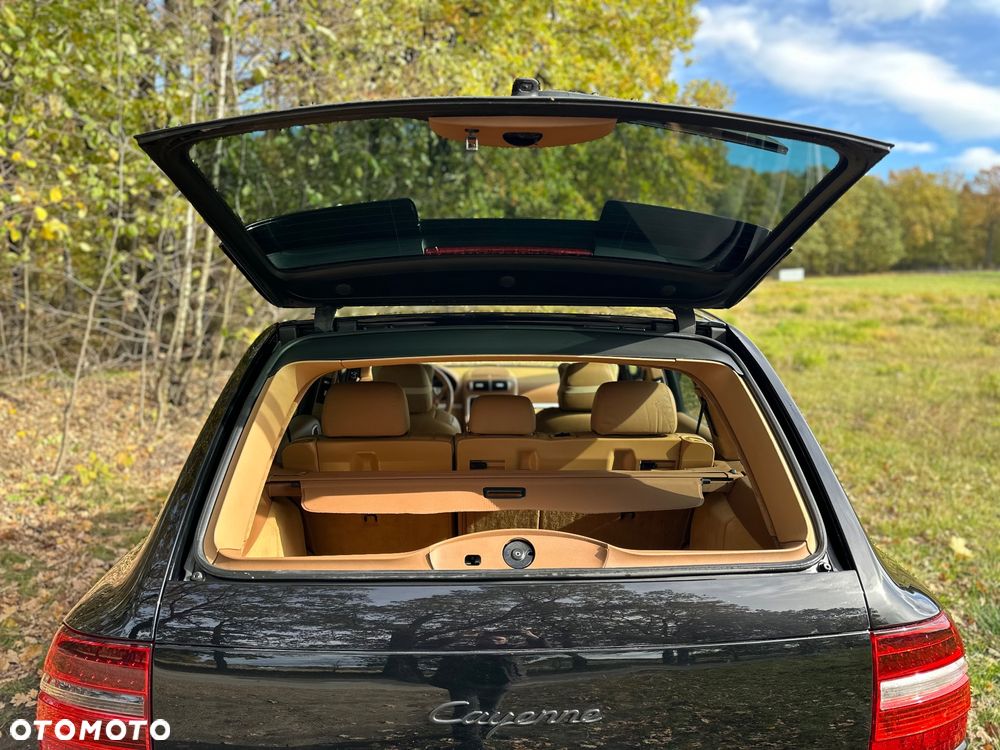 Porsche Cayenne Tiptronic S - 12