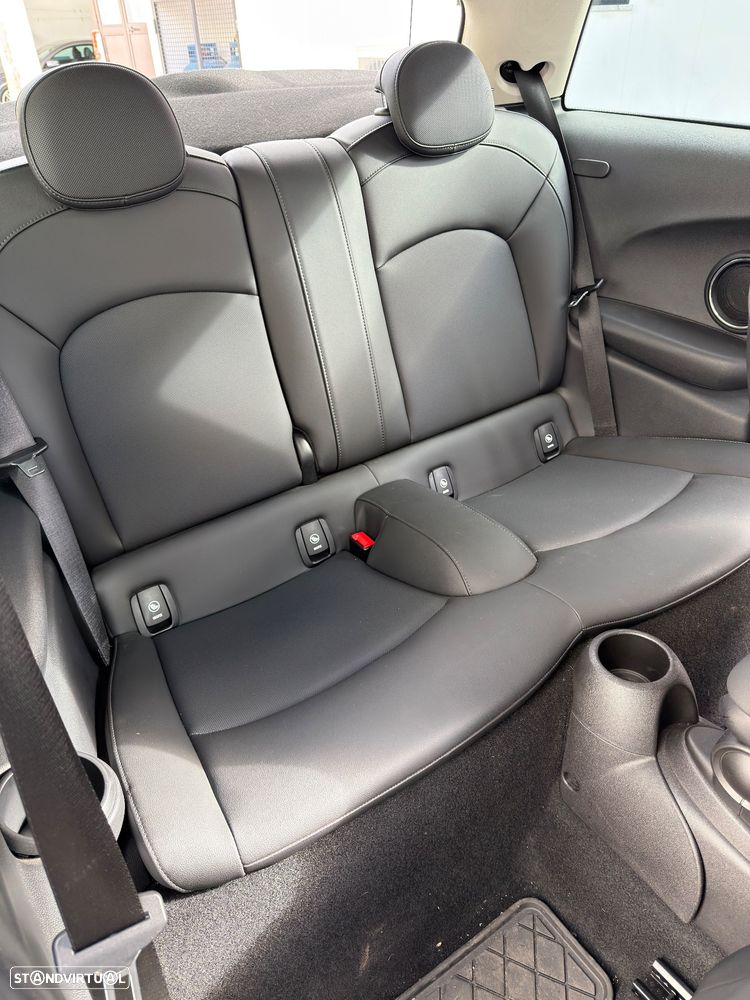 MINI 3 Portas One - 4