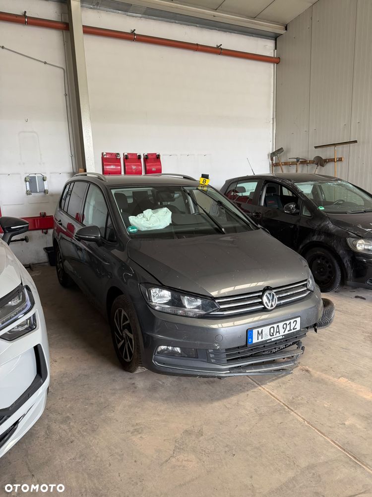 Volkswagen Touran 2.0 TDI SCR (BlueMotion Technology) DSG Highline - 2