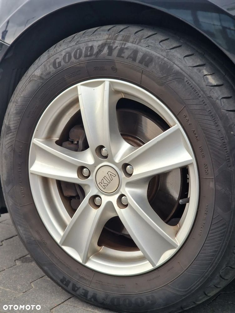 Kia Ceed 1.4 M - 11