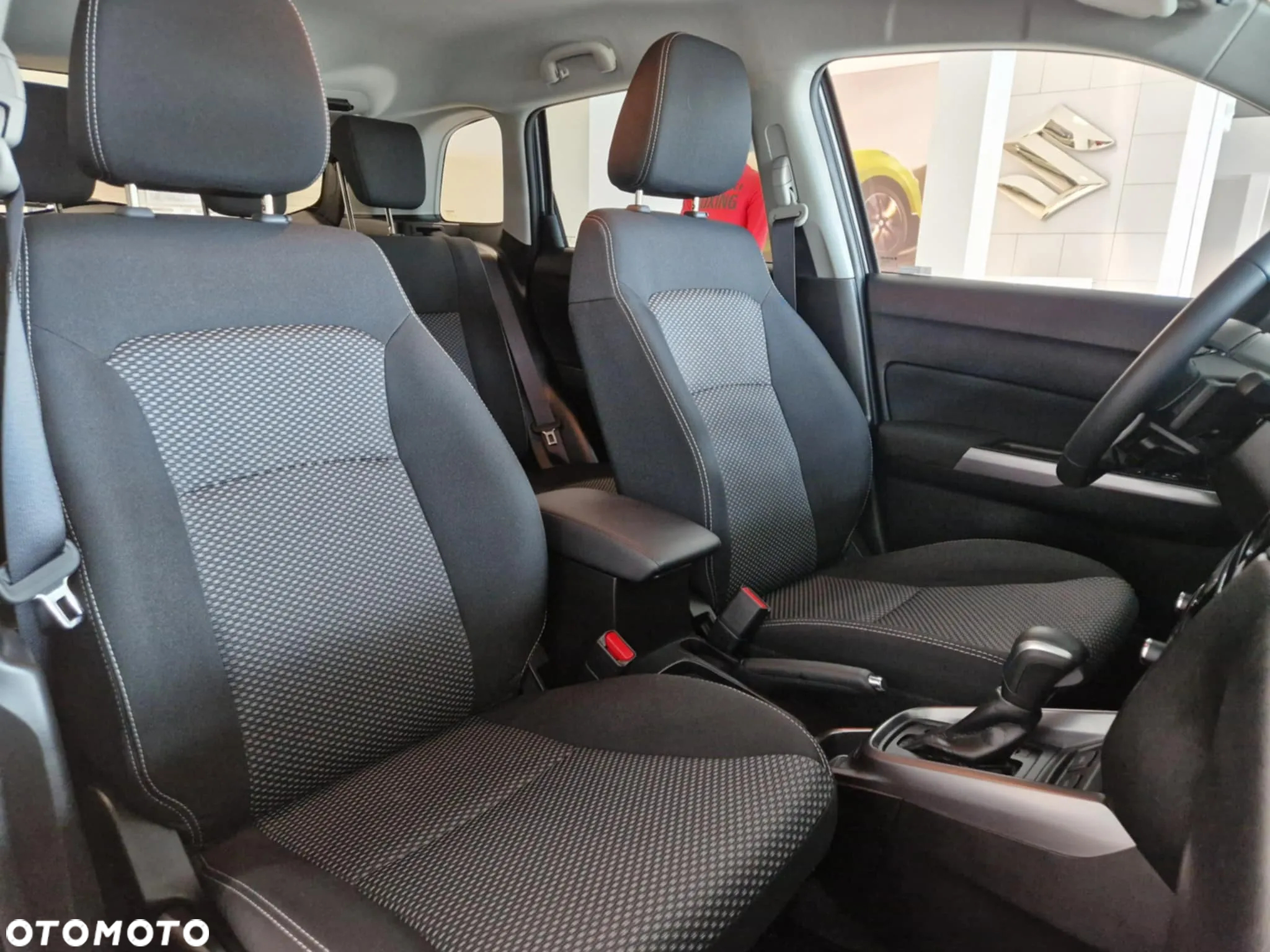 Suzuki Vitara 1.5 Strong Hybrid Premium 2WD AGS - 19
