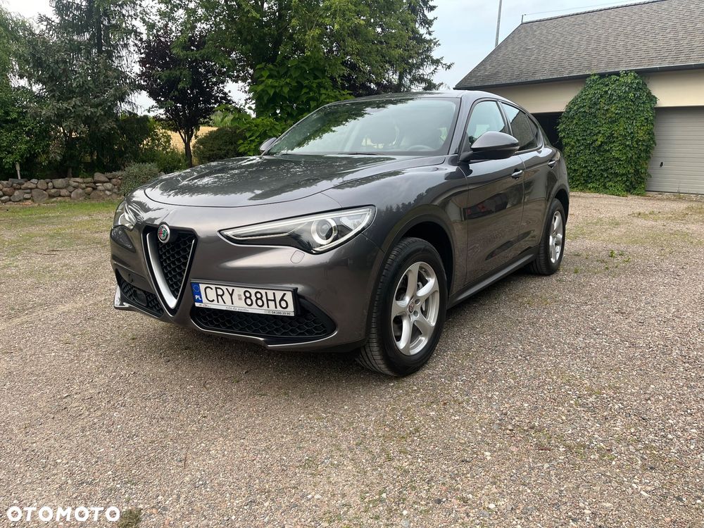 Alfa Romeo Stelvio 2.0 Turbo Sprint Q4 - 1