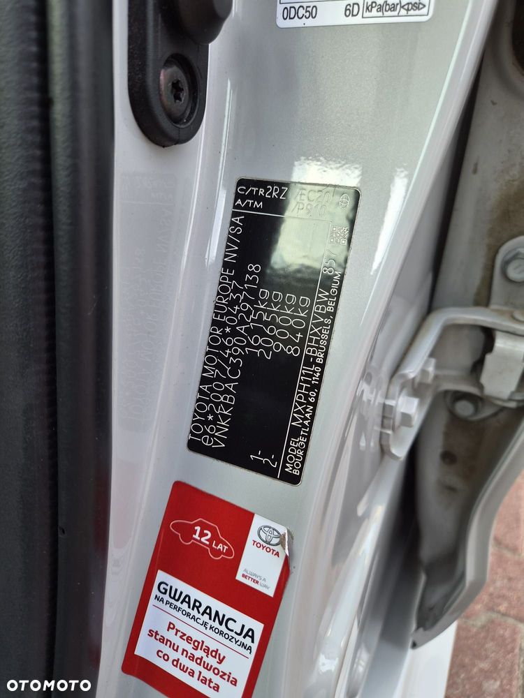 Toyota Yaris - 16