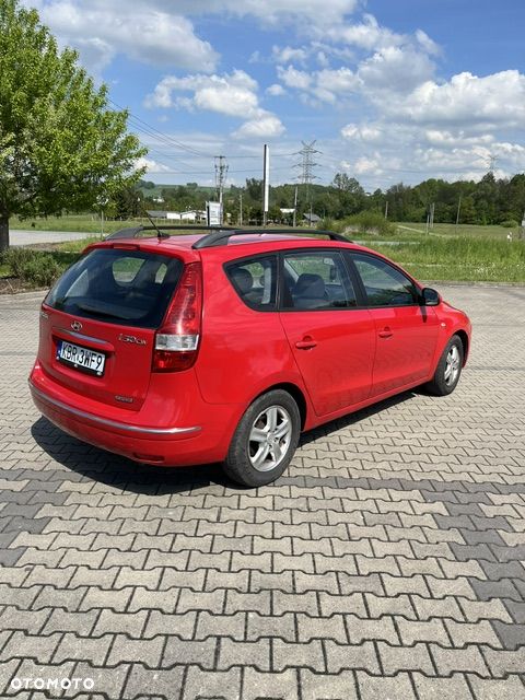 Hyundai i30 1.6 CRDi Classic + - 3