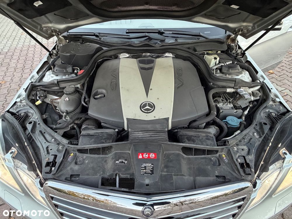 Mercedes-Benz Klasa E - 16