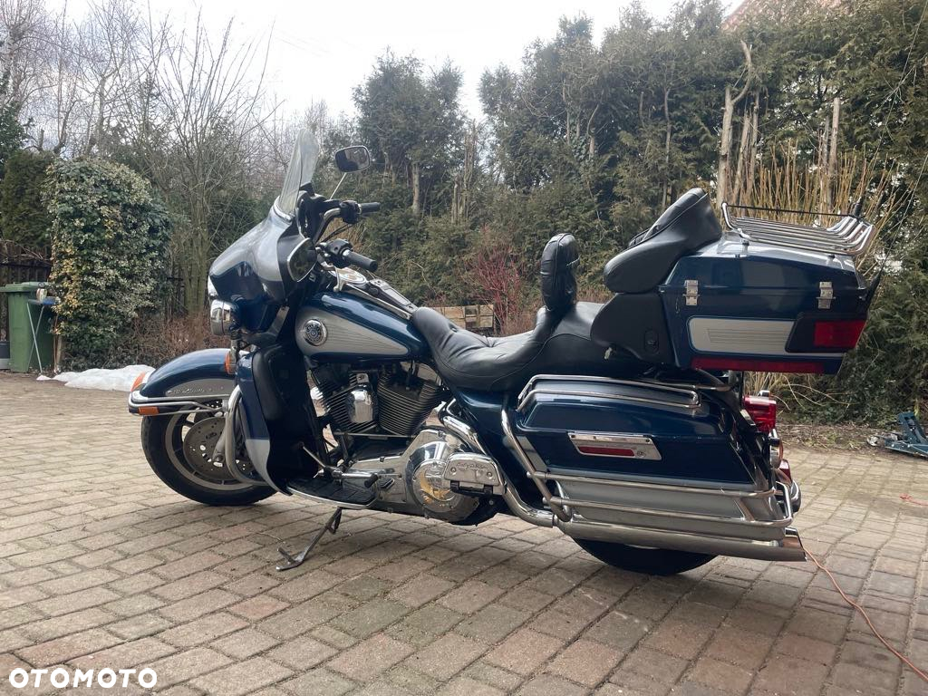 Harley-Davidson FLH Electra Glide - 4