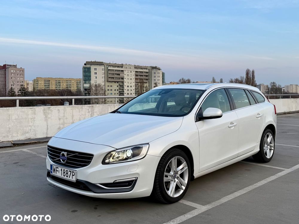 Volvo V60 T5 Geartronic Summum - 5