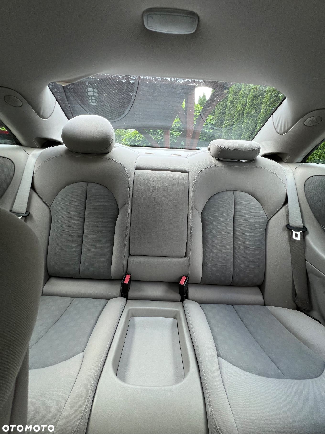 Mercedes-Benz CLK - 33