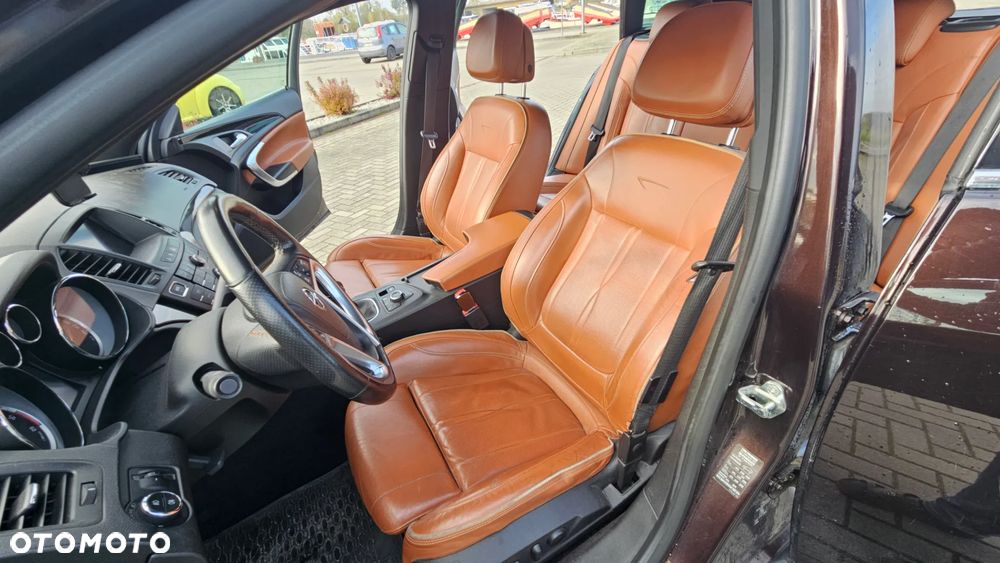 Opel Insignia 2.0 CDTI Cosmo 4x4 S&S - 8