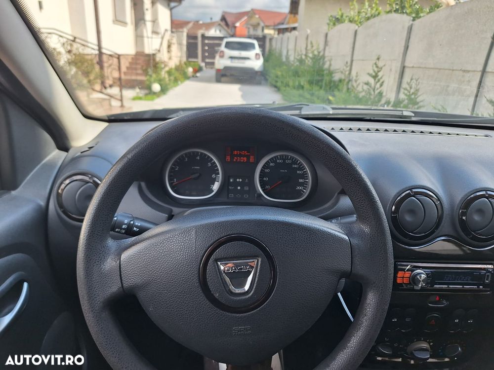 Dacia Duster 1.6 4x2 Prestige - 10