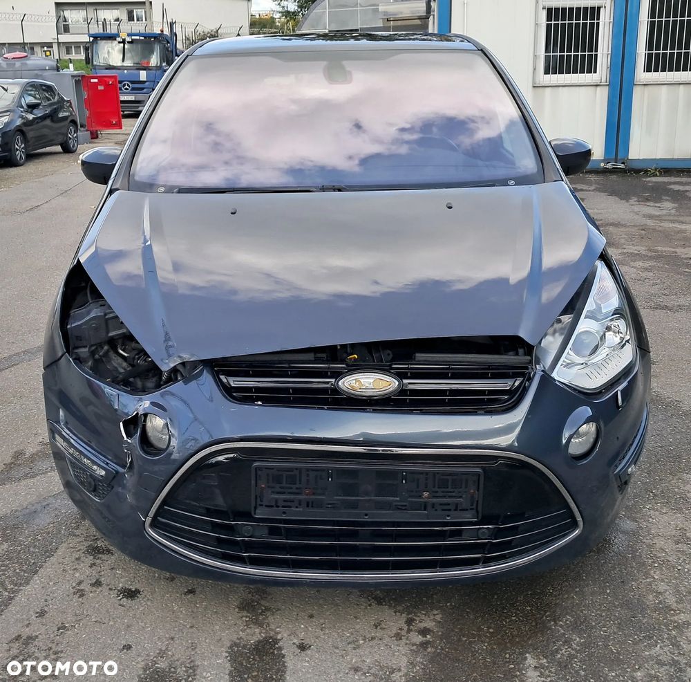 Ford S-Max - 8