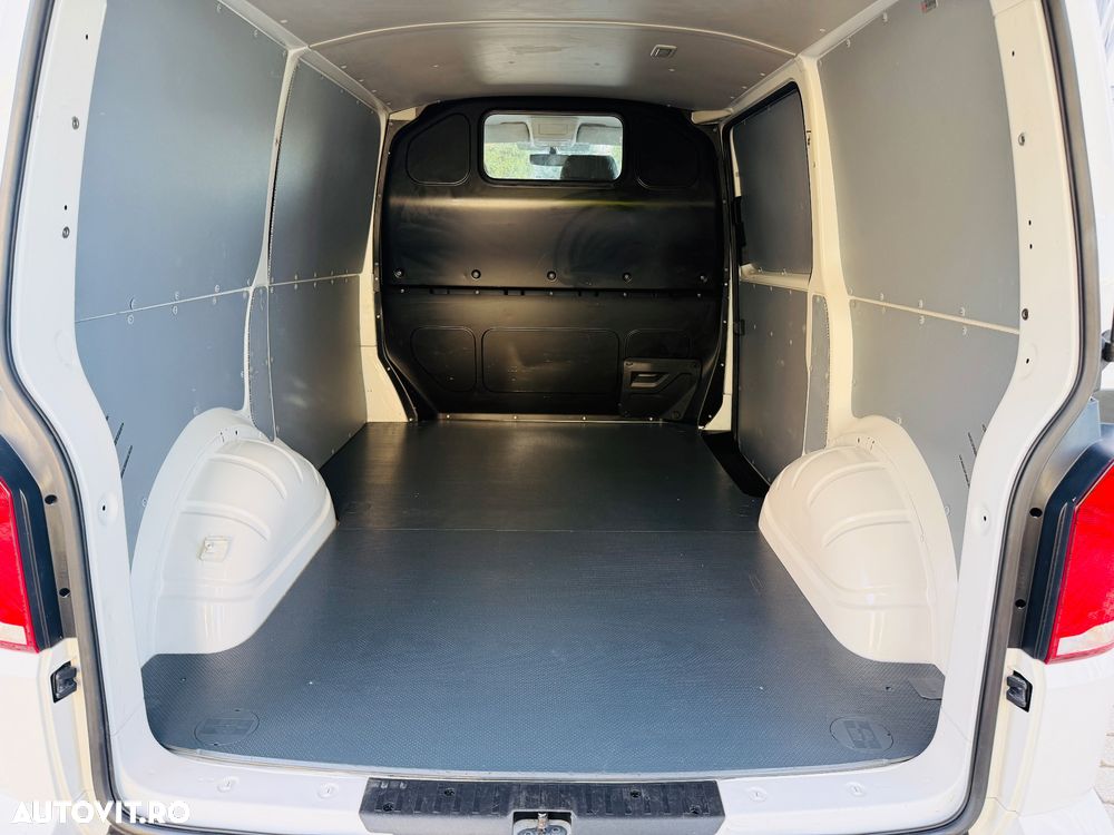 Volkswagen Transporter CD 2.0 146 kW LR 4M DSG - 10