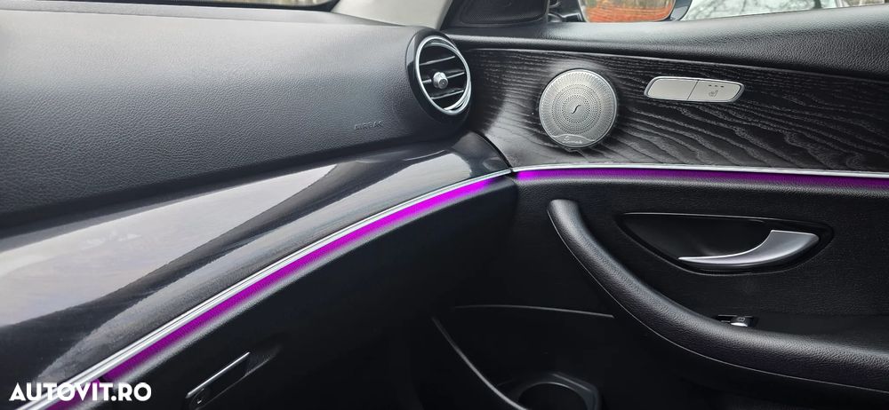 Mercedes-Benz E - 17