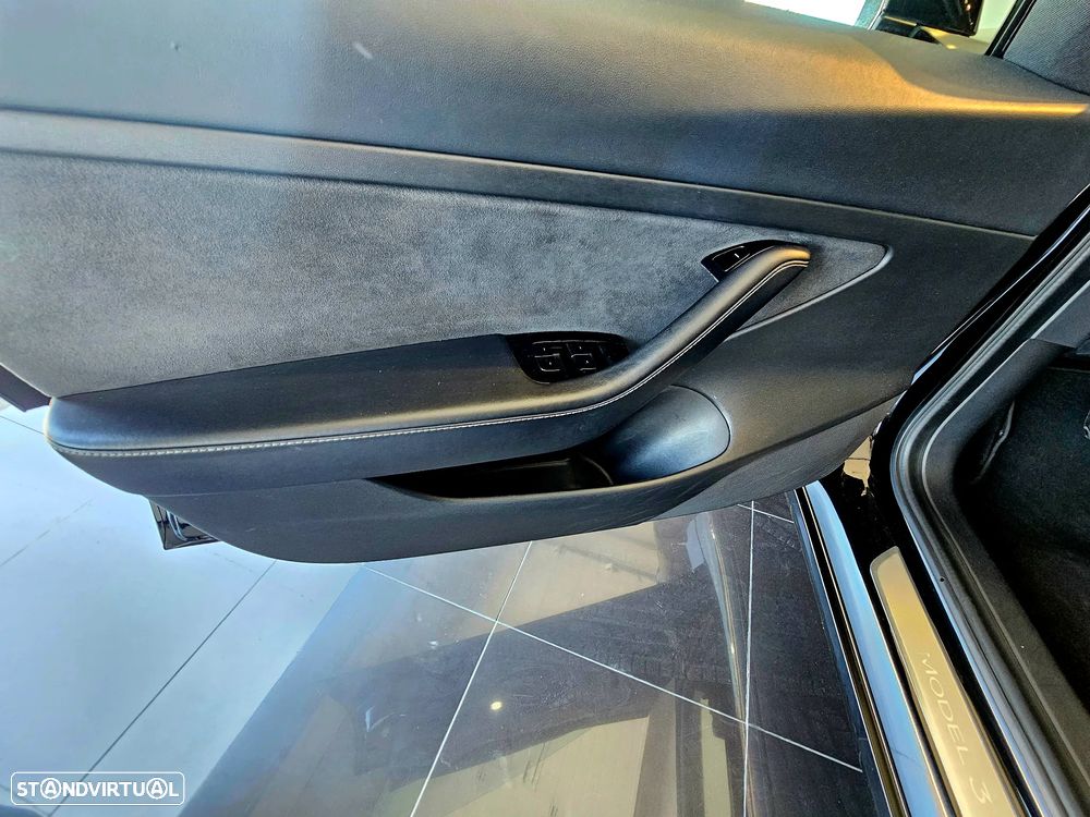 Tesla Model 3 Standard Range Plus RWD - 13