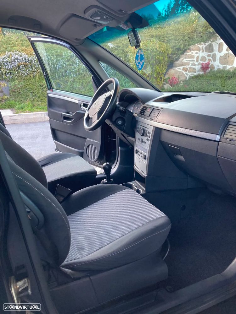 Opel Meriva - 14