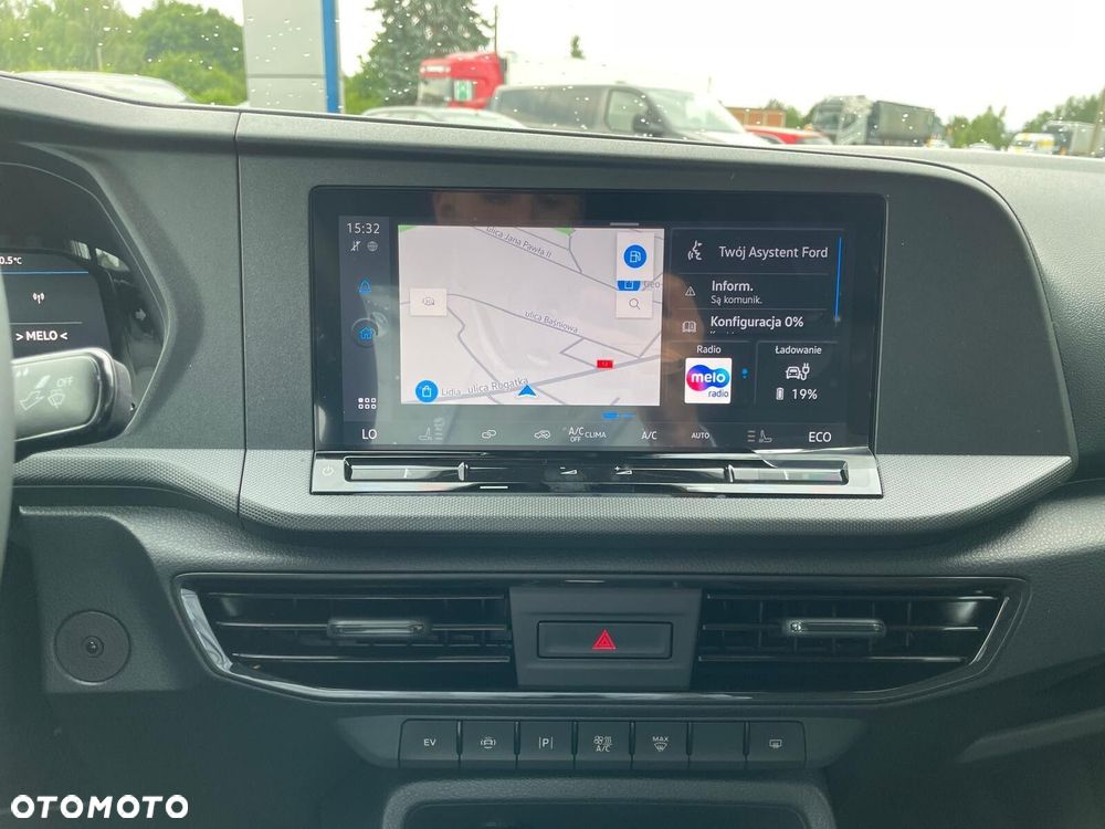 Ford Transit Connect - 26