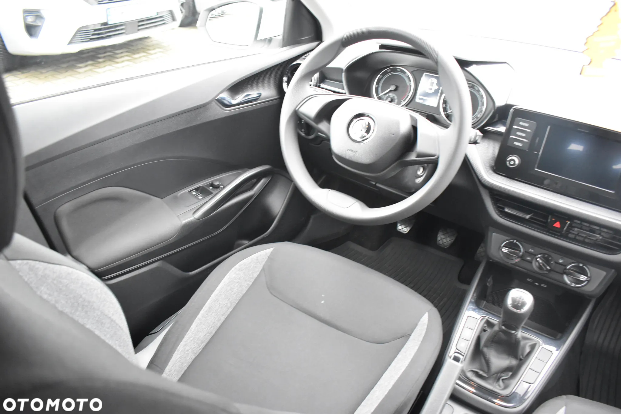 Skoda Fabia 1.0 Active - 20