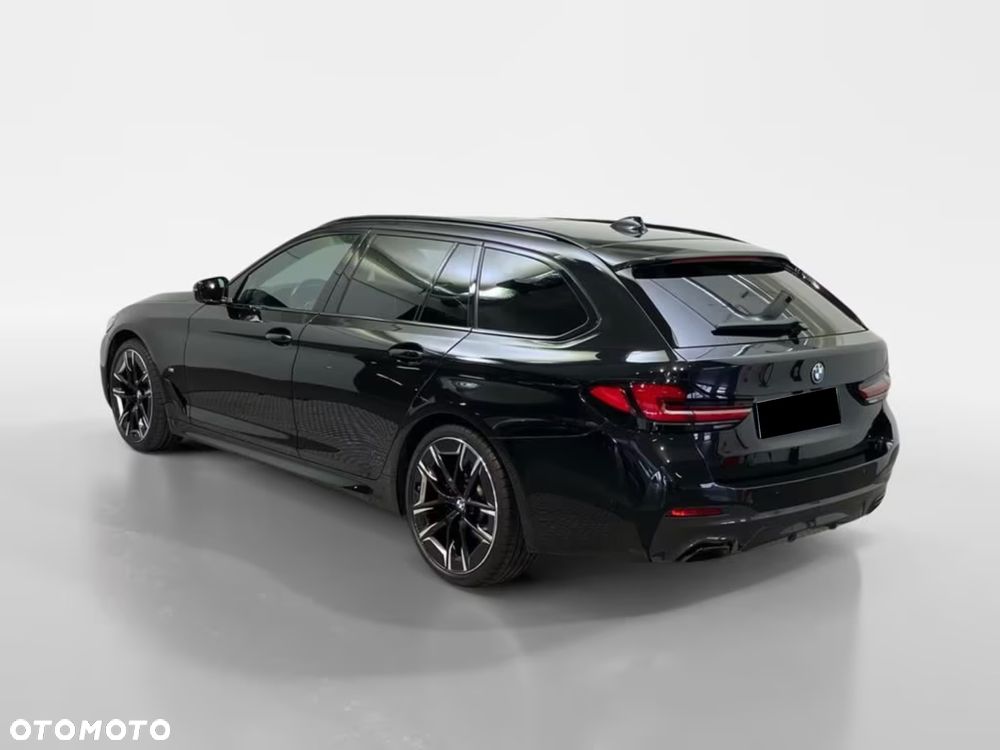 BMW Seria 5 540i xDrive - 5