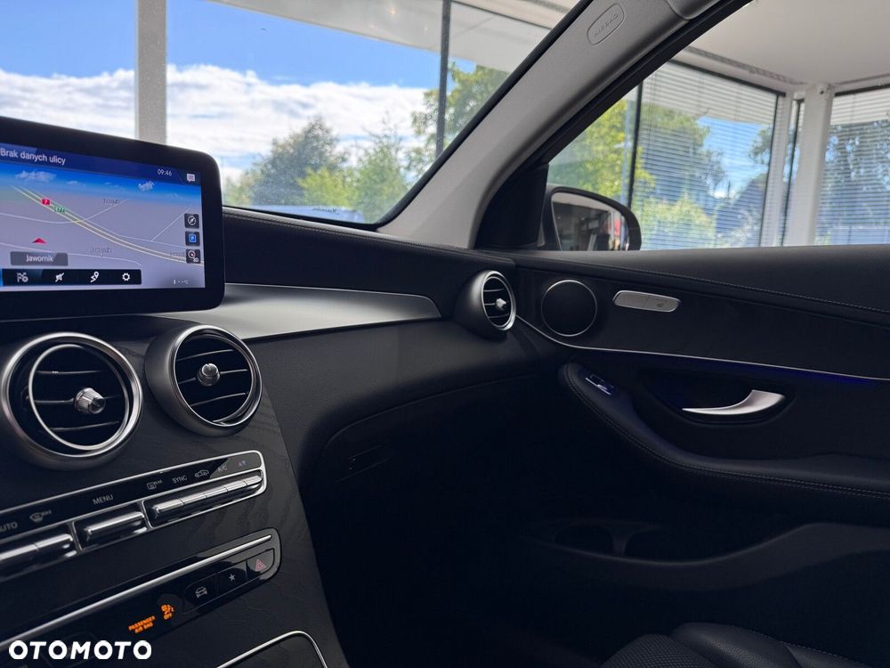 Mercedes-Benz GLC 200 d 4-Matic - 27