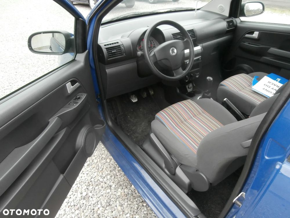 Volkswagen Fox - 15