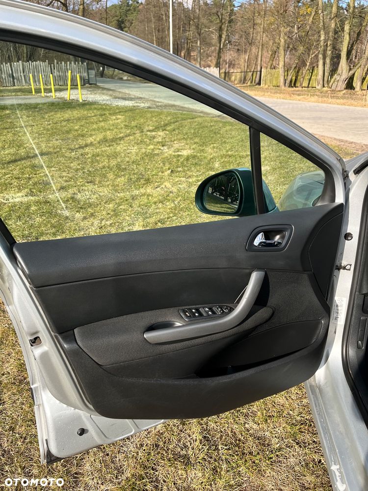 Peugeot 308 1.6 Trendy - 8
