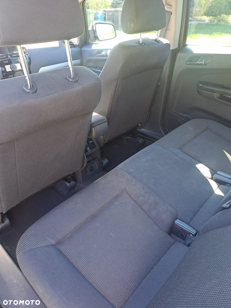Opel Zafira 1.8 - 8