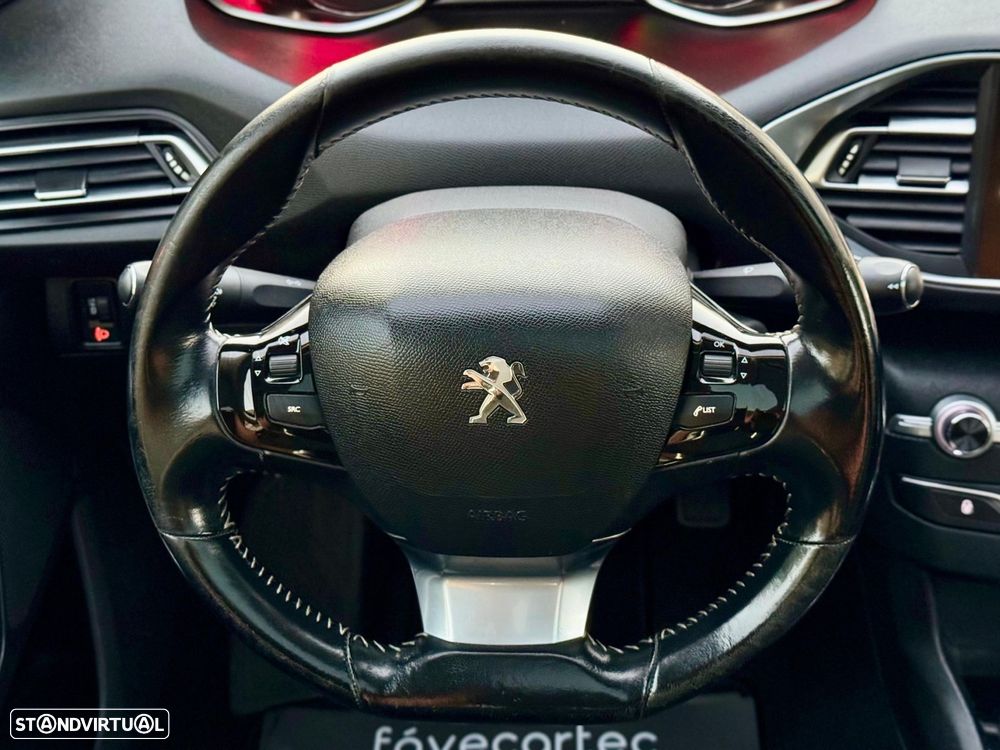 Peugeot 308 SW 1.6 BlueHDi Allure EAT6 - 32