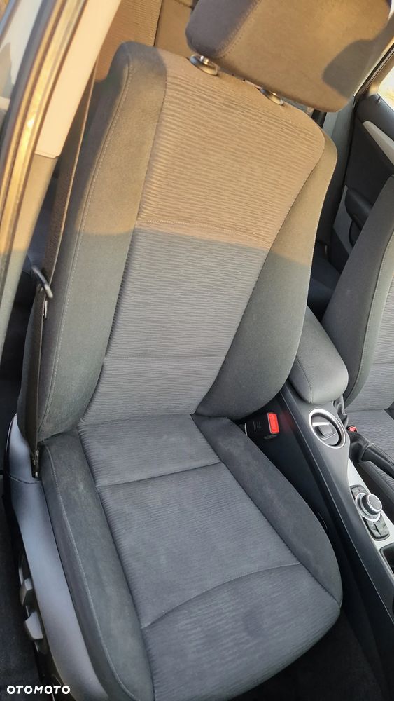 BMW X1 xDrive18d xLine - 22