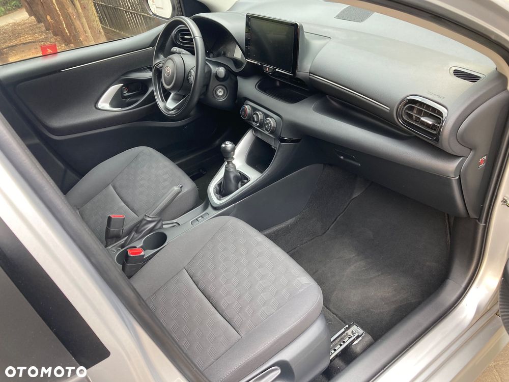 Toyota Yaris 1.5 Comfort - 29