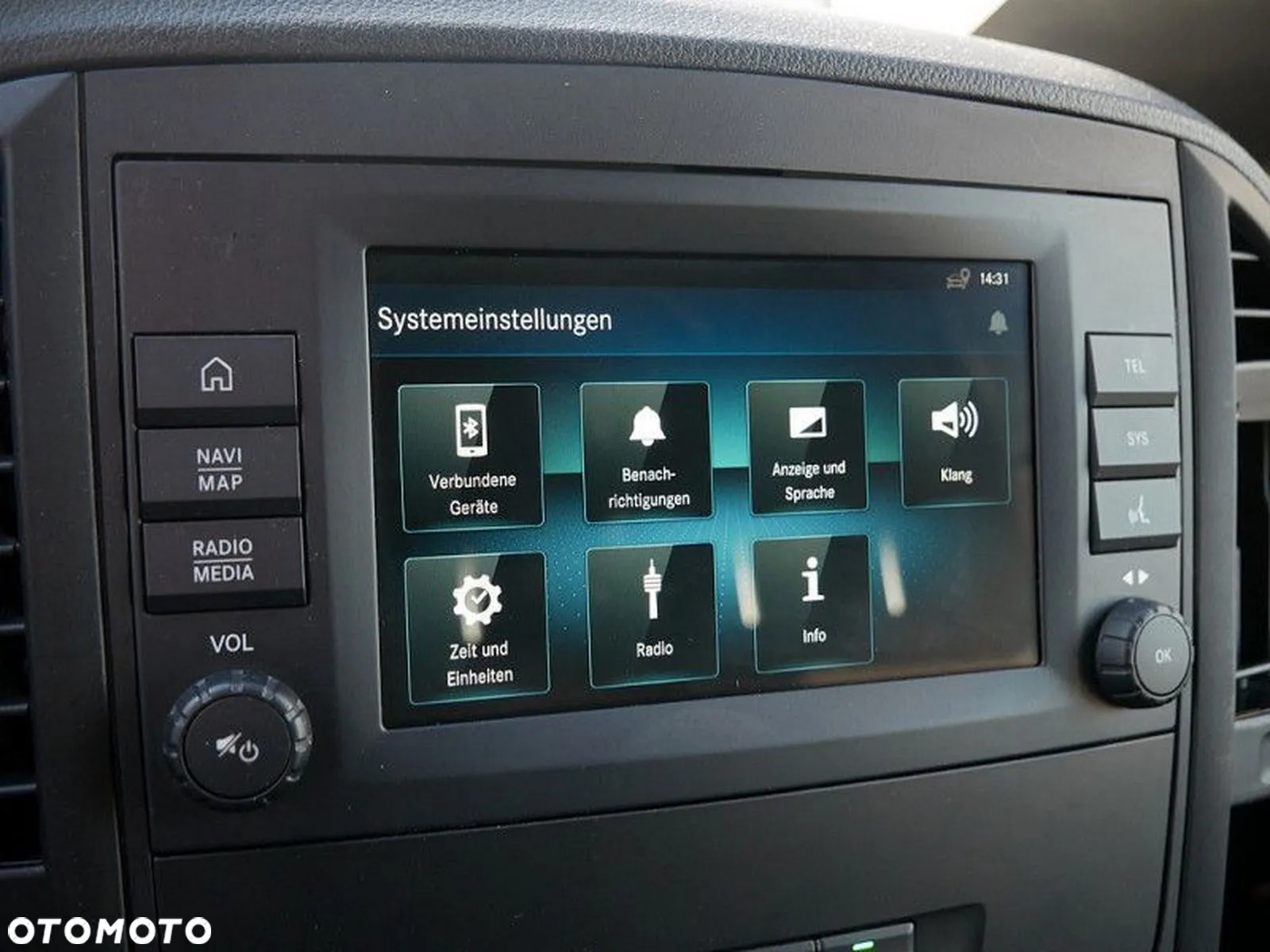 Mercedes-Benz Vito - 20