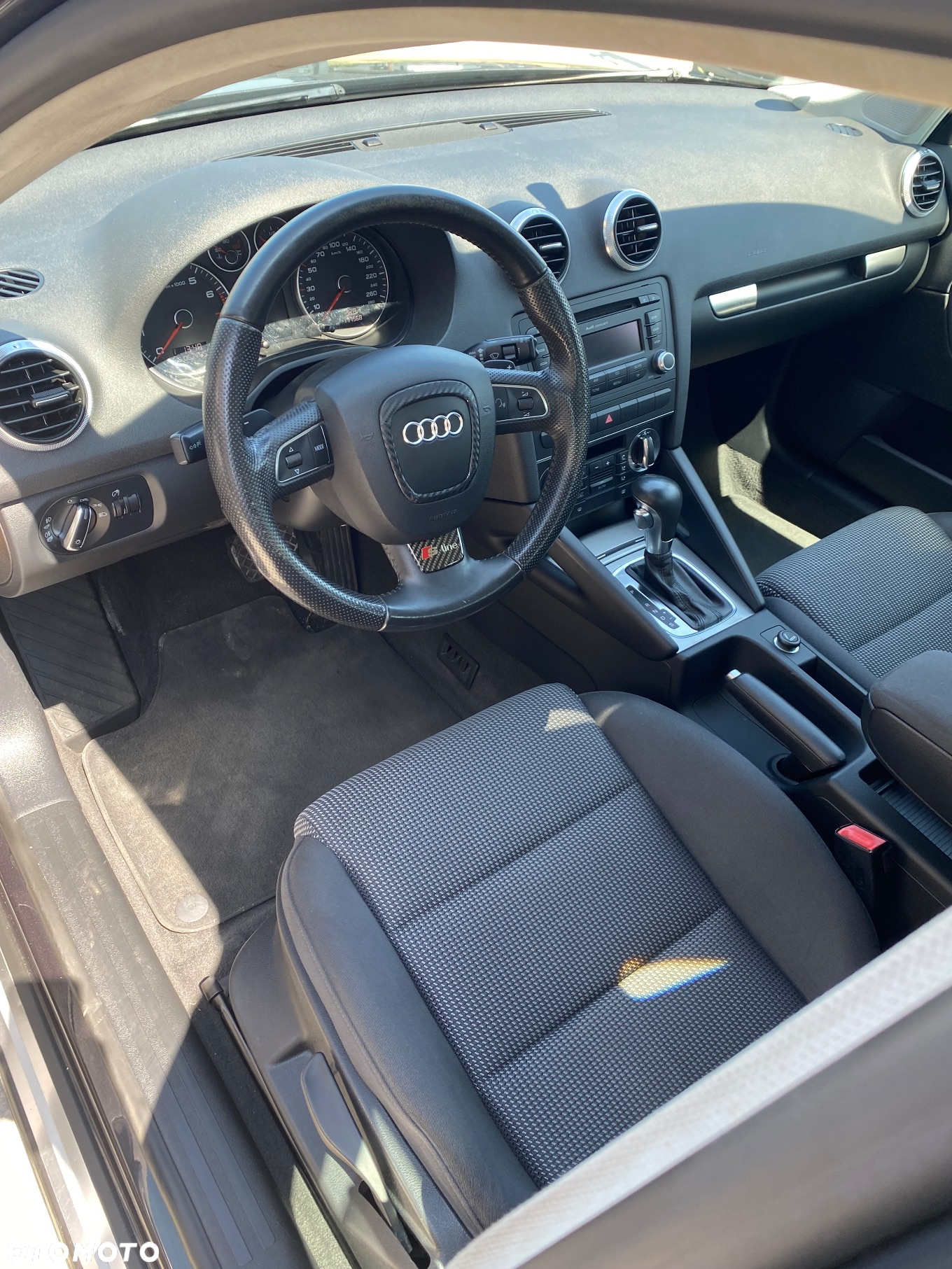 Audi A3 1.8 TFSI Sportback S tronic Ambiente - 5