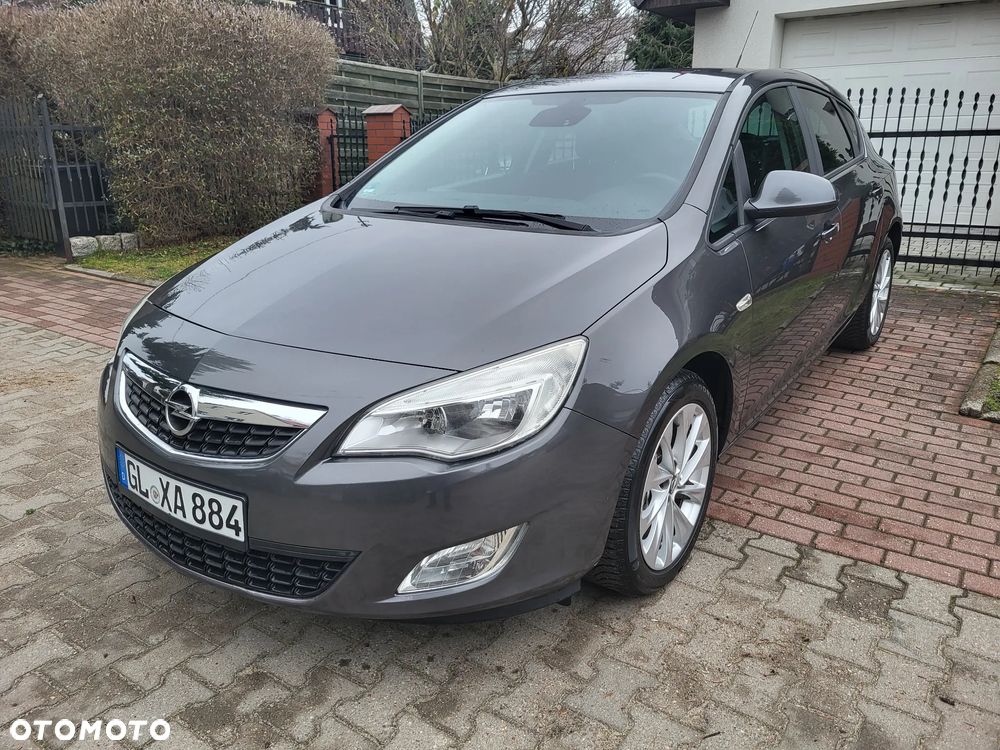 Opel Astra 1.4 Turbo - 2